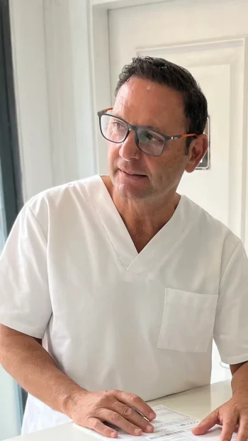 Dr. Sanchez Dr. Sanchez